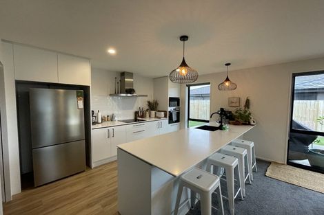 Photo of property in 5 Ned Place, Halswell, Christchurch, 8025