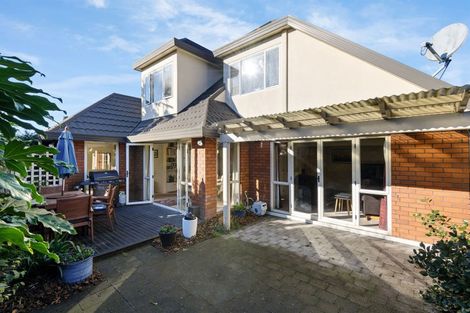 Photo of property in 3a Hadlow Place, Burnside, Christchurch, 8041