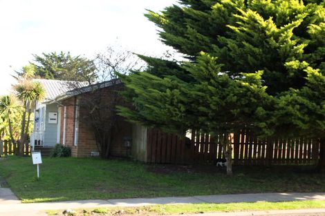 Photo of property in 8 Cranmere Crescent, Mangere East, Auckland, 2024