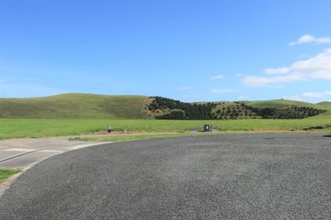 Photo of property in 7 Snapper Street, Baylys Beach, 0377