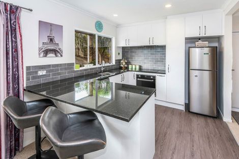 Photo of property in 53b Howe Street, Howick, Auckland, 2014