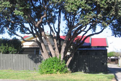 Photo of property in 22 Beaumont Avenue, Alicetown, Lower Hutt, 5010