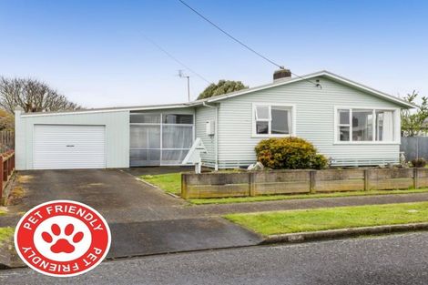 Photo of property in 4 Murray Avenue, Hawera, 4610