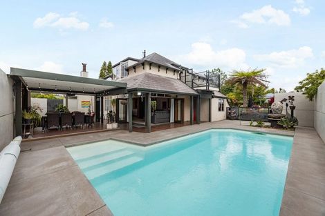 Photo of property in 74a Thornton Road, Cambridge, 3434