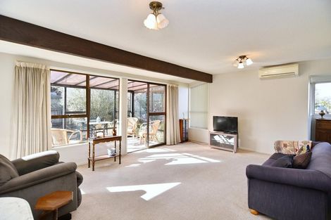 Photo of property in 1/25 Withells Road, Avonhead, Christchurch, 8042