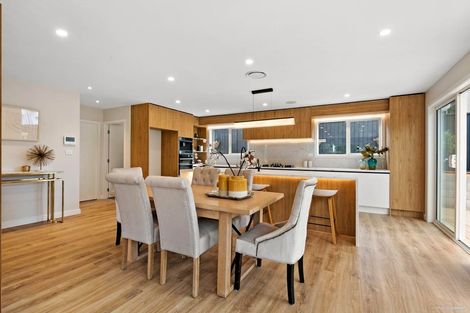 Photo of property in 1/58 Matipo Road, Mairangi Bay, Auckland, 0630