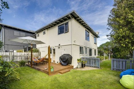 Photo of property in 6 Anthony Place, Bay View, Napier, 4104