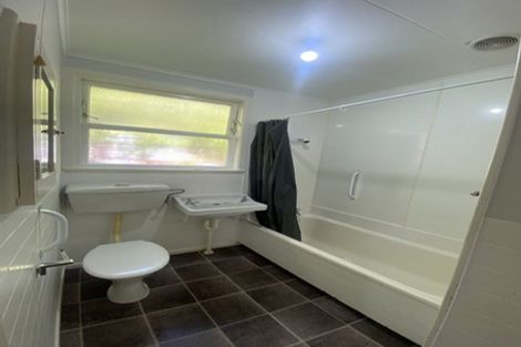 Photo of property in 2/97 Clouston Park Road, Clouston Park, Upper Hutt, 5018