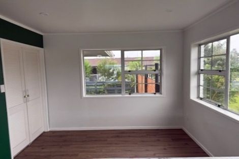 Photo of property in 19 Endeavour Avenue, Welcome Bay, Tauranga, 3112