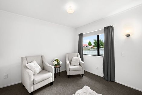 Photo of property in 14 Rogers Place, Fairview Downs, Hamilton, 3214