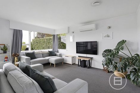 Photo of property in 260 Hepburn Road, Glendene, Auckland, 0602