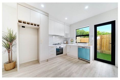 Photo of property in 7/73 Victoria Road, Papatoetoe, Auckland, 2025