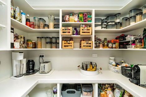 Photo of property in 33 Tesoro Way, Parahaki, Whangarei, 0112