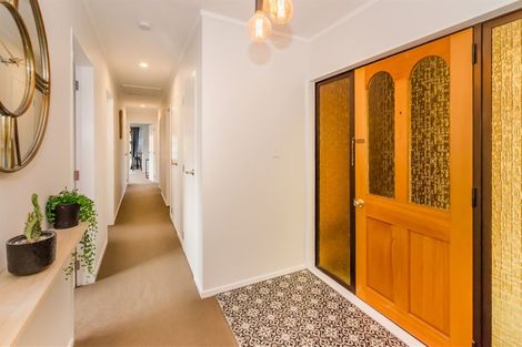 Photo of property in 15 Wedgewood Grove, Raumati Beach, Paraparaumu, 5032