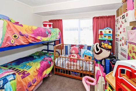 Photo of property in 42a Fitzroy Road, Fitzroy, New Plymouth, 4312