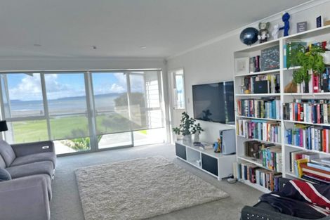 Photo of property in 2 Trevally Place, Snells Beach, 0920