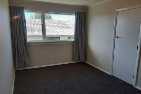 Photo of property in 8 Honeystone Street, Helensburgh, Dunedin, 9010