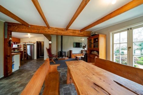 Photo of property in 295 Skinner Road, Bird Road, Stratford, 4393