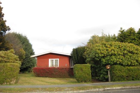 Photo of property in 8 Moana Crescent, Te Anau, 9600