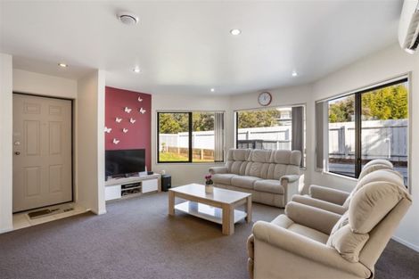 Photo of property in 316 Triangle Road, Massey, Auckland, 0614