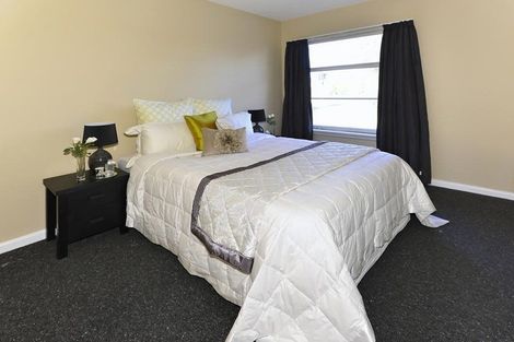 Photo of property in 36 Springs Road, Hornby, Christchurch, 8042