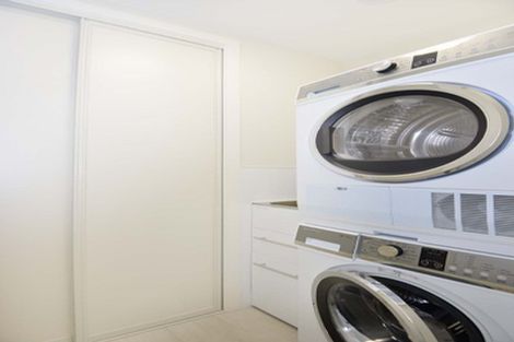 Photo of property in 68 Panorama Heights, Orewa, 0931