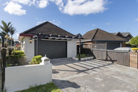 Photo of property in 1/16 Dalmahoy Place, Wattle Downs, Auckland, 2103