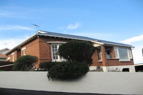 Photo of property in 2 Hunt Street, Andersons Bay, Dunedin, 9013