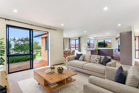 Photo of property in 18 Everton Place, Grandview Heights, Hamilton, 3200