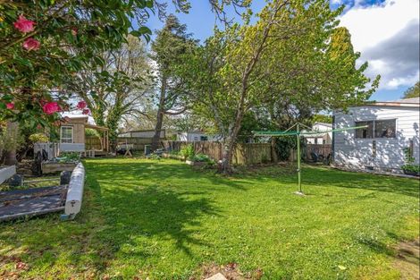 Photo of property in 27 Ormond Street, Woodville, 4920
