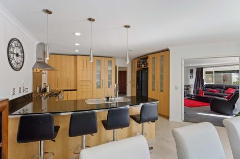 Photo of property in 6 Rae Lane, Paraparaumu Beach, Paraparaumu, 5032