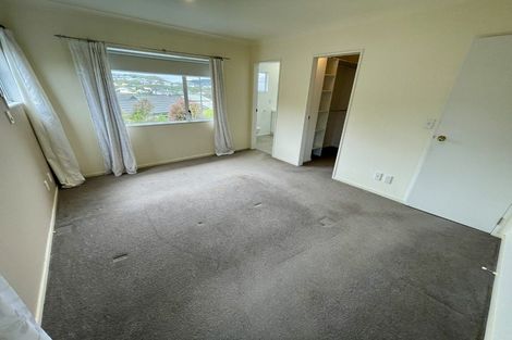 Photo of property in 3 Ridley Green, Churton Park, Wellington, 6037