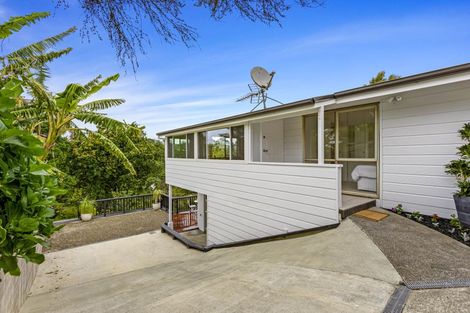 Photo of property in 2/88 Arran Road, Browns Bay, Auckland, 0630