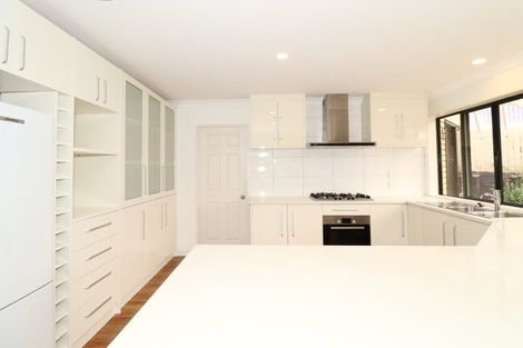 Photo of property in 33 Annalong Road, Dannemora, Auckland, 2016