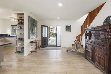 Photo of property in 10a Cooper Avenue, Holdens Bay, Rotorua, 3010