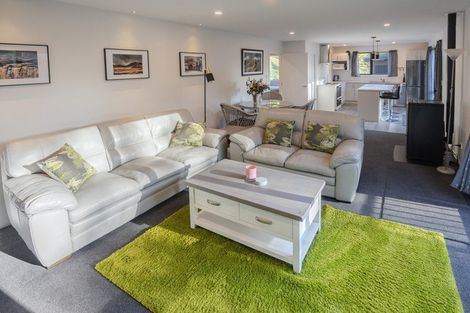 Photo of property in 10 Bute Street, Moeraki, 9482