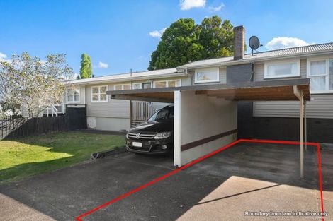 Photo of property in 2/14 Ozich Avenue, Te Atatu South, Auckland, 0610