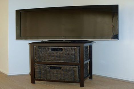 Photo of property in 9/18 Parr Terrace, Castor Bay, Auckland, 0620