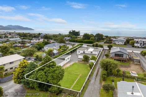 Photo of property in 155 Beach Road, Kaikoura, 7300