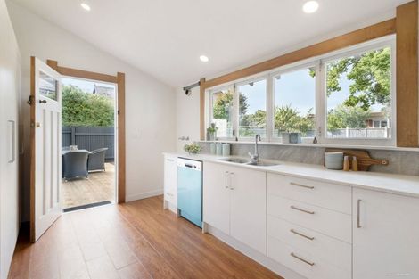 Photo of property in 154 Balmoral Road, Mount Eden, Auckland, 1024