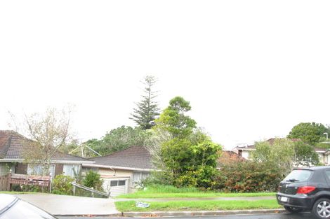 Photo of property in 1/27 Parkhill Road, Mellons Bay, Auckland, 2014