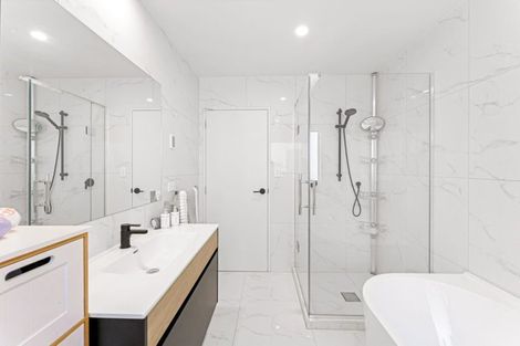 Photo of property in 74 Ashley Avenue, Long Bay, Auckland, 0630