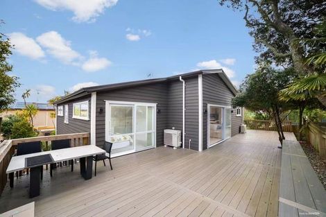 Photo of property in 154 Stredwick Drive, Torbay, Auckland, 0630