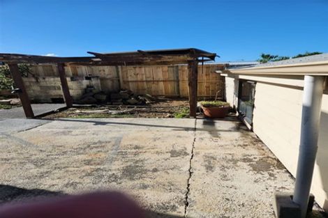 Photo of property in 180 Mahia Road, Wattle Downs, Auckland, 2103