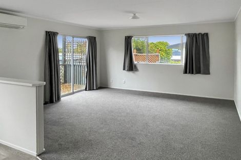 Photo of property in 2/2 Wembley Place, Richmond Heights, Taupo, 3330