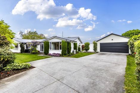 Photo of property in 17 Seagrave Place, Ilam, Christchurch, 8041