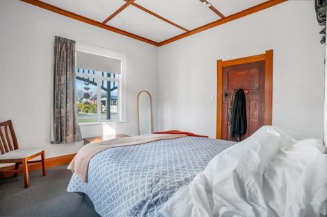 Photo of property in 38 Queen Street, Winton, 9720