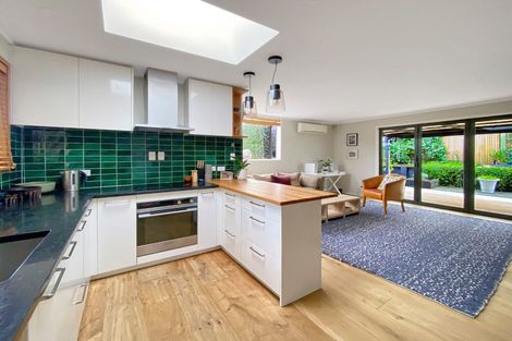 Photo of property in 7 Pohutukawa Place, Ellerslie, Auckland, 1051