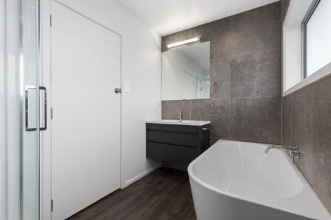 Photo of property in 2c Grierson Place, Pukekohe, 2120