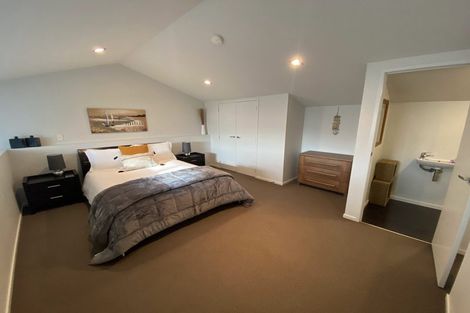 Photo of property in Boulder Apartments, 18 Buller Street, New Plymouth, 4310